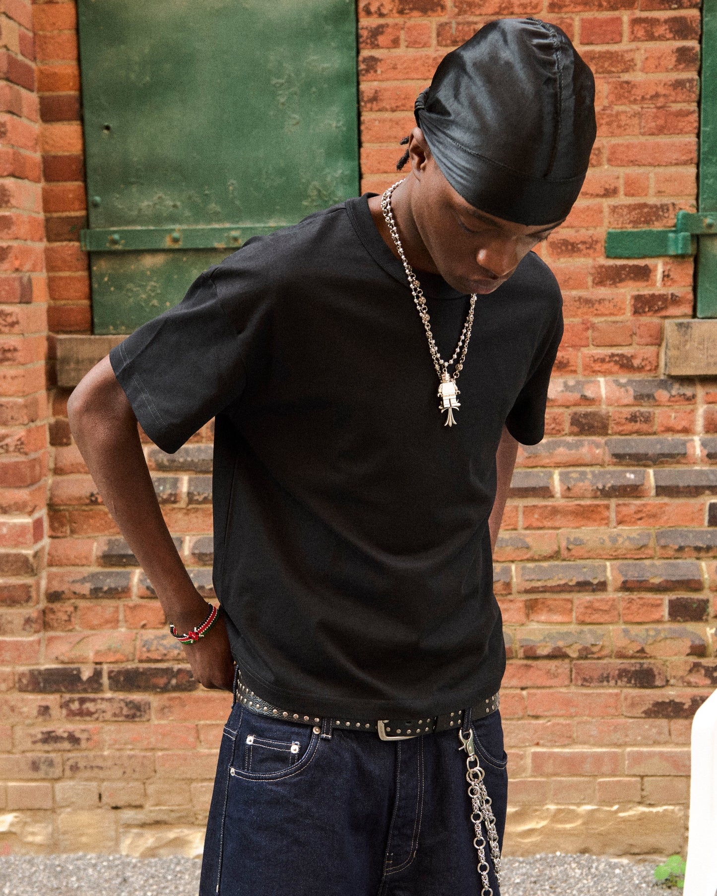Black Cropped Tee